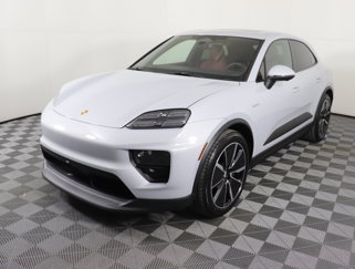 Used 2025 Porsche Macan 4S Electric image 1