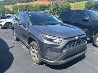 Used 2022 Toyota RAV4 XLE image 1
