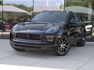 Certified 2024 Porsche Macan image 1