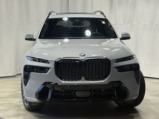 New 2026 BMW X7 xDrive40i w/ Executive Package video 2