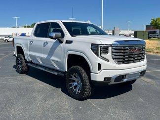 Used 2024 GMC Sierra 1500 Denali w/ Technology Package image 1