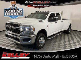 Used 2024 RAM 3500 Tradesman w/ Chrome Appearance Group image 1