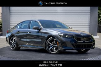 New 2026 BMW 540i xDrive w/ M Sport Package image 1