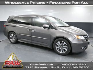 Used 2017 Honda Odyssey Touring image 1