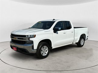 Used 2020 Chevrolet Silverado 1500 LT w/ Trailering Package image 1