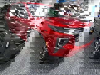 New 2025 Chevrolet Traverse LT w/ Driver Confidence Package image 1