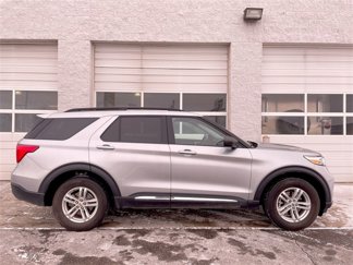 Used 2024 Ford Explorer XLT w/ Equipment Group 202A image 1