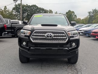 Used 2017 Toyota Tacoma TRD Sport video 2
