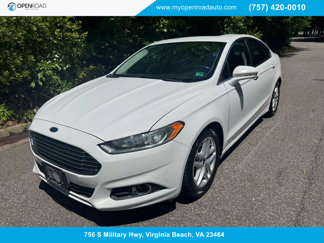 Used 2016 Ford Fusion SE w/ Equipment Group 202A image 1