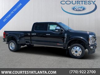 New 2025 Ford F450 Platinum image 1
