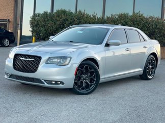 Used 2020 Chrysler 300 S image 1