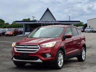 Used 2019 Ford Escape SE image 1