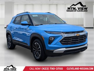 Used 2024 Chevrolet TrailBlazer LT w/ LT Cold Weather Package image 1