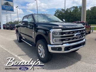 New 2025 Ford F250 4x4 Crew Cab Super Duty image 1