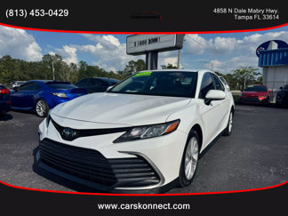 Used 2022 Toyota Camry LE image 1