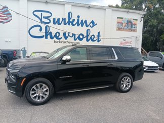 New 2025 Chevrolet Suburban Premier image 1
