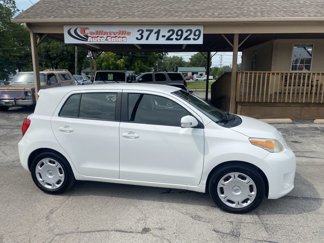 Used 2012 Scion xD image 1