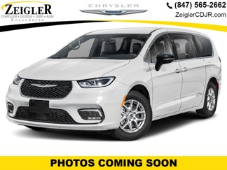 New 2026 Chrysler Pacifica Select image 1