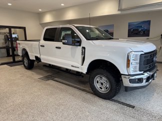 New 2025 Ford F350 XL image 1