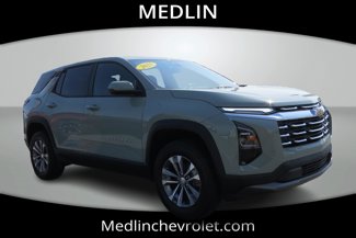 New 2026 Chevrolet Equinox LT w/ Convenience Package II image 1
