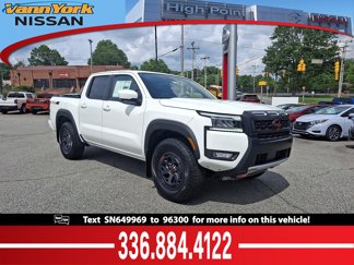 New 2025 Nissan Frontier PRO-4X w/ Pro Convenience Package image 1