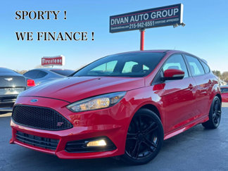 Used 2017 Ford Focus ST image 1