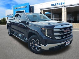 New 2026 GMC Sierra 1500 SLE image 1