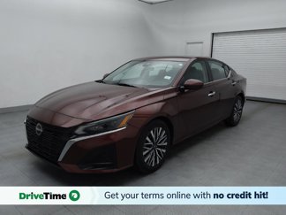 Used 2023 Nissan Altima 2.5 SV image 1