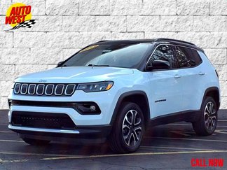 Used 2022 Jeep Compass Limited image 1