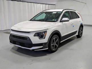 New 2025 Kia Niro EX image 1