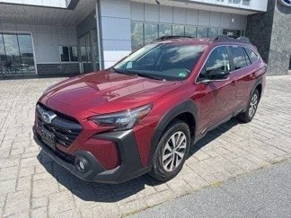 Used 2025 Subaru Outback Premium image 1