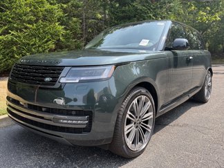 New 2025 Land Rover Range Rover Long Wheelbase SE image 1