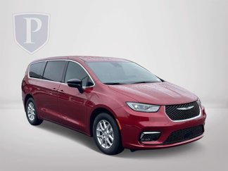 New 2025 Chrysler Pacifica Select image 1