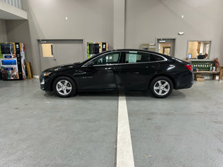 Used 2024 Chevrolet Malibu LS image 1