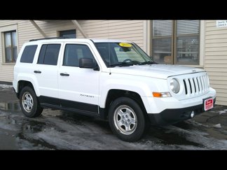 Used 2016 Jeep Patriot Sport image 1