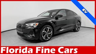 Used 2022 Audi e-tron Premium Plus image 1