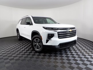 New 2025 Chevrolet Traverse LT w/ LPO, Floor Liner Package image 1