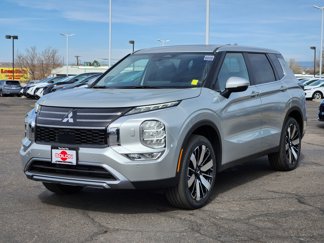 New 2025 Mitsubishi Outlander SE image 1