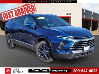 Used 2023 Chevrolet Blazer Premier image 1
