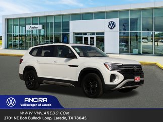 New 2025 Volkswagen Atlas Peak Edition SE image 1