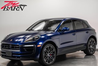 Used 2023 Porsche Macan S w/ Premium Package Plus image 1