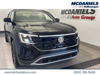 New 2026 Volkswagen Atlas Cross Sport SE image 1