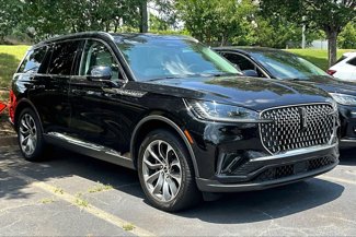 Used 2025 Lincoln Aviator Reserve w/ Illumination Package image 1