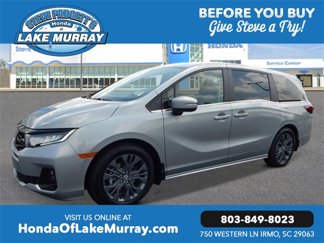 New 2025 Honda Odyssey Touring image 1