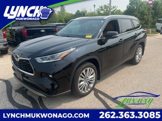 Used 2023 Toyota Highlander Platinum image 1
