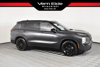 New 2025 Mitsubishi Outlander SEL Black Edition image 1