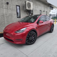 Used 2022 Tesla Model Y Performance image 1