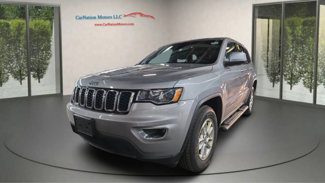 Used 2018 Jeep Grand Cherokee Laredo image 1