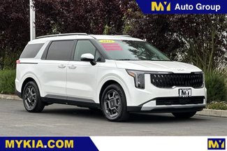 New 2025 Kia Carnival EX image 1