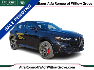 New 2025 Alfa Romeo Tonale w/ Premium Package image 1